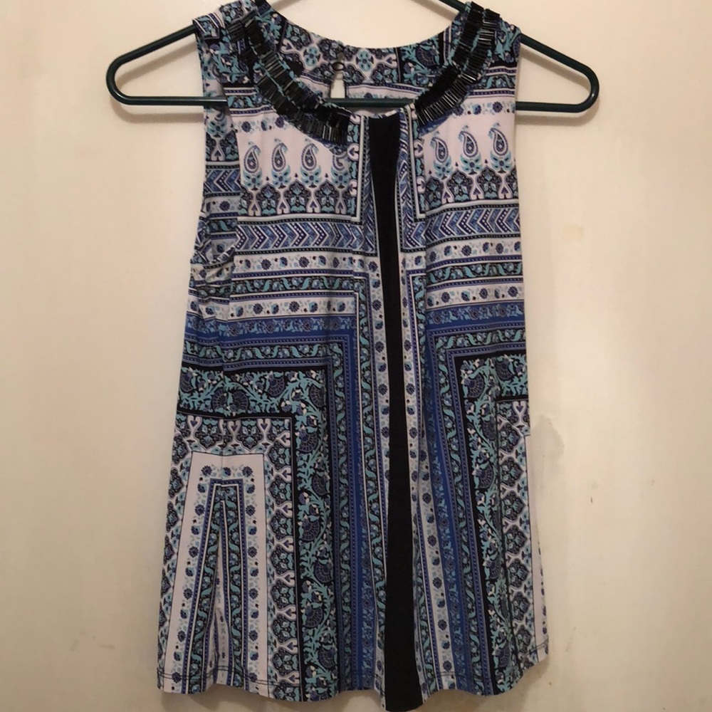 Sleeveless top petite small